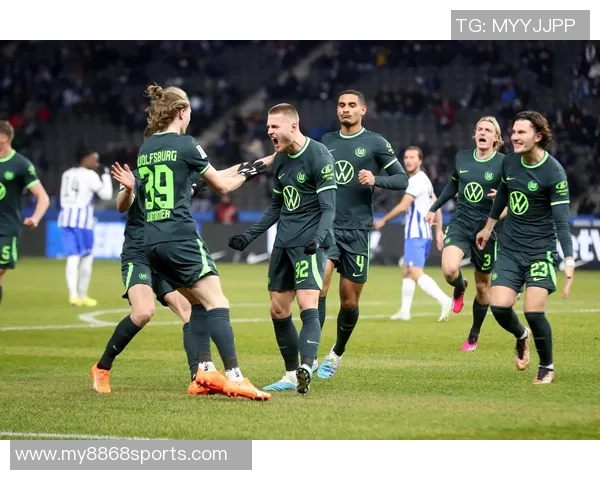 比朔夫称基米希为导师之一愿意接受不同位置挑战展现多面才华 比朔夫称基米希为导师之一愿意接受不同位置挑战展现多面才华