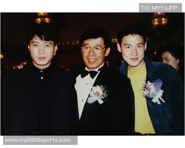 老图拉姆获金童终身成就奖感慨儿子成就超出预期 老图拉姆获金童终身成就奖感慨儿子成就超出预期